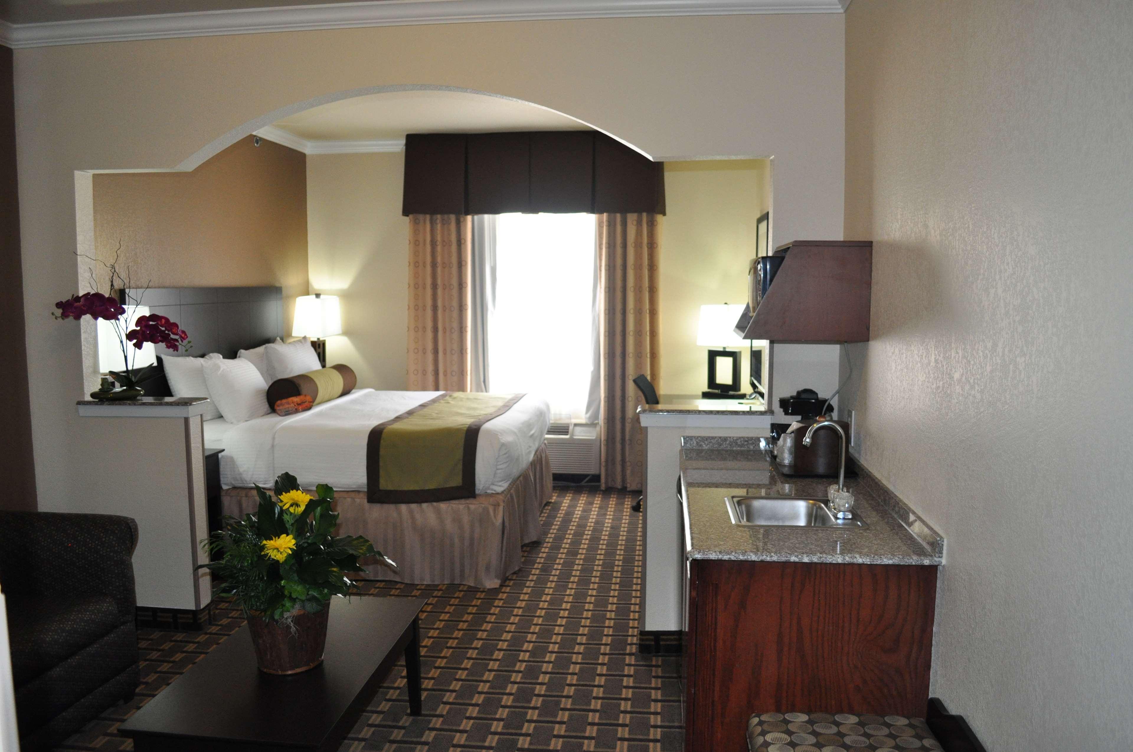 Best Western Plus Cutting Horse Inn & Suites Вітерфорд Екстер'єр фото